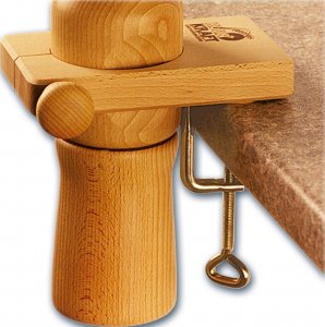 Bild zu Handmühle Kornkraft Fabula Bild zu Handmühle Kornkraft Fabula