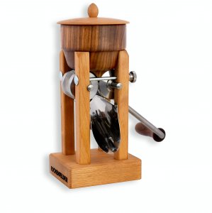 Bild zu Eschenfelder Kornquetsche mit Holztrichter+Kurbelgriff aus Nussbaum und Tischklemme
