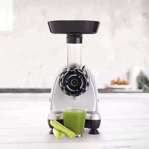 Bild 4 zu Artikel Entsafter Omega Juicers MM900, chrom glänzend 